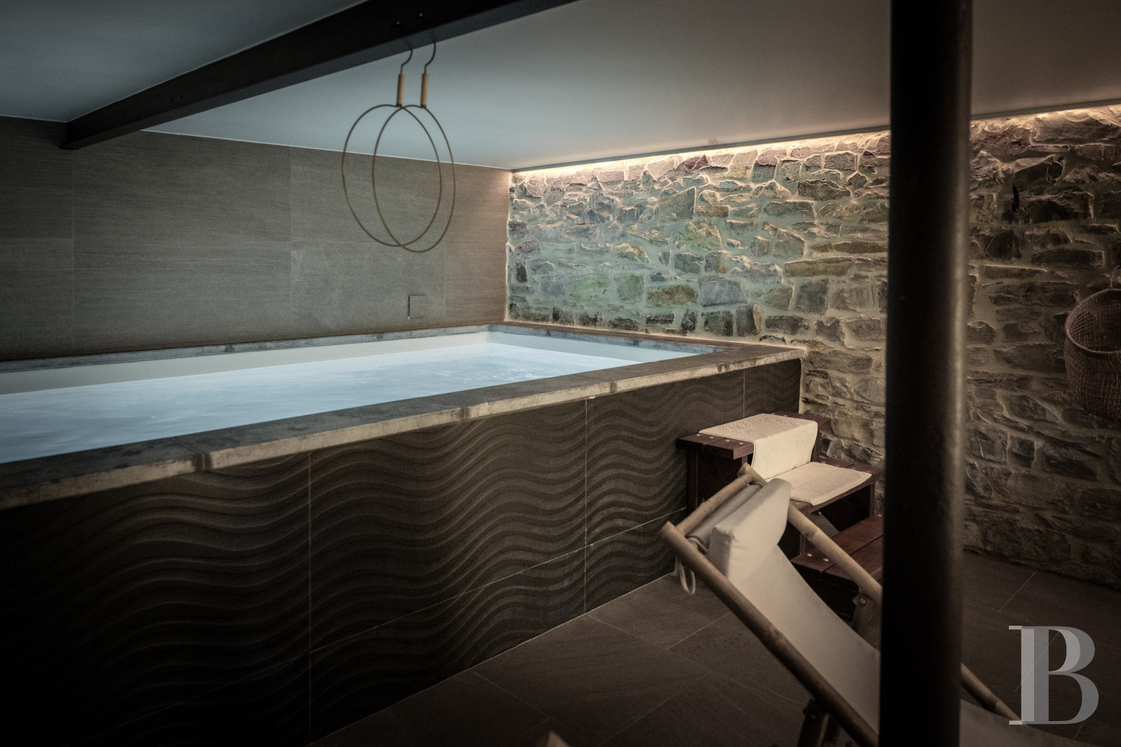 Dans l’Aveyron, aux portes de Millau, un ancien convent du 19e siècle en son jardin  - photo  n°22